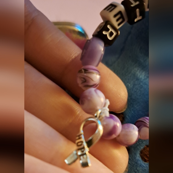 Cancer Purple Homemade Bead And Charm Bracelet "hope" - Picture 13 of 13